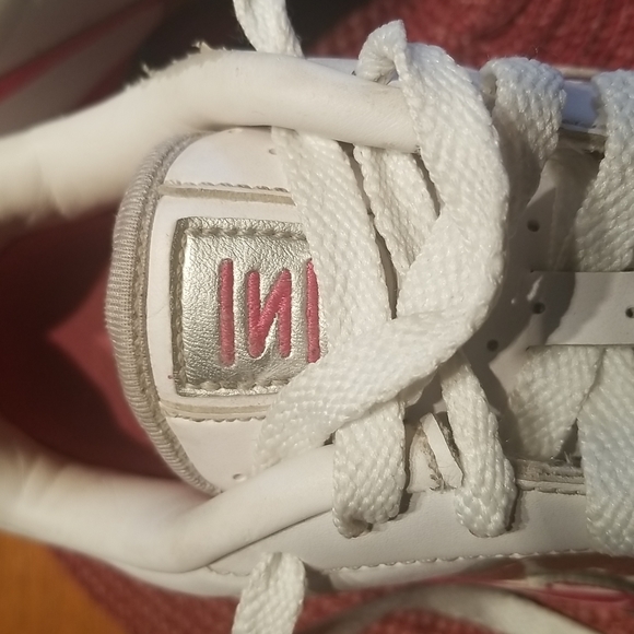 Nike Shox. Size 6.5 - Picture 9 of 11